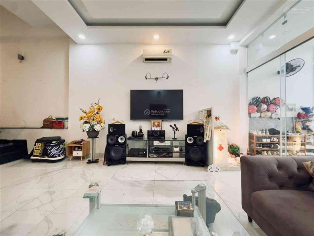 Duy nhất  mặt tiền kinh doanh trường sa phú nhuận 110m2  nở hậu  1 bước qua quận 1 28 tỷ