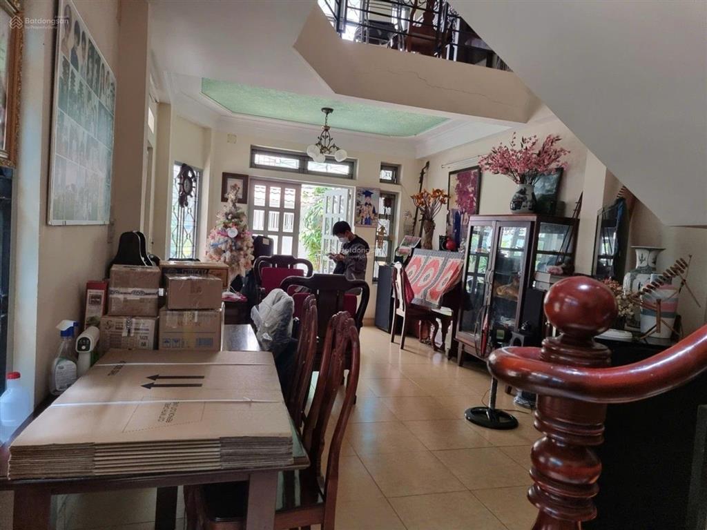 Giảm sâu 1 tỷ  chdv trường sơn  ngay sân bay tân sơn nhất  129m2  5 tầng