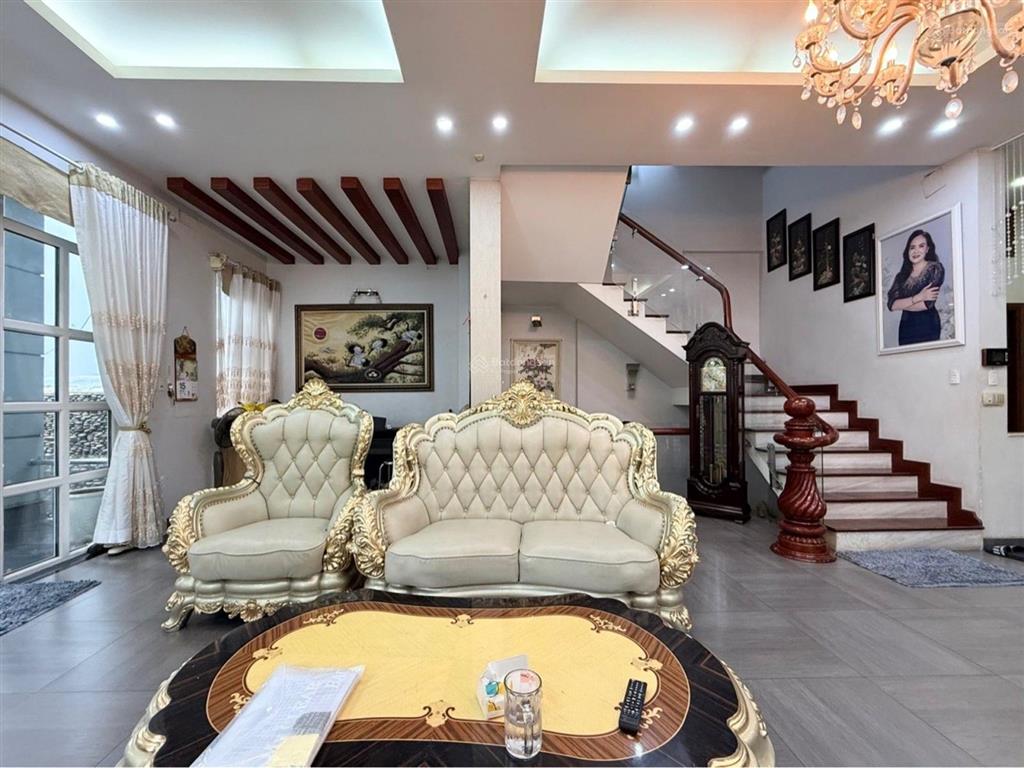 Biệt phủ cây xanh 274m2 giữa lòng phú nhuận  nội thất sang trọng  13x21m