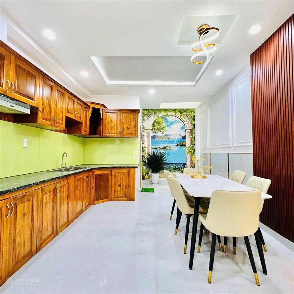 Cực hiếm! chủ để lại giá mềm 4tỷ290 căn nhà phạm văn đồng, bình thạnh  gần chùa ân phước  shr