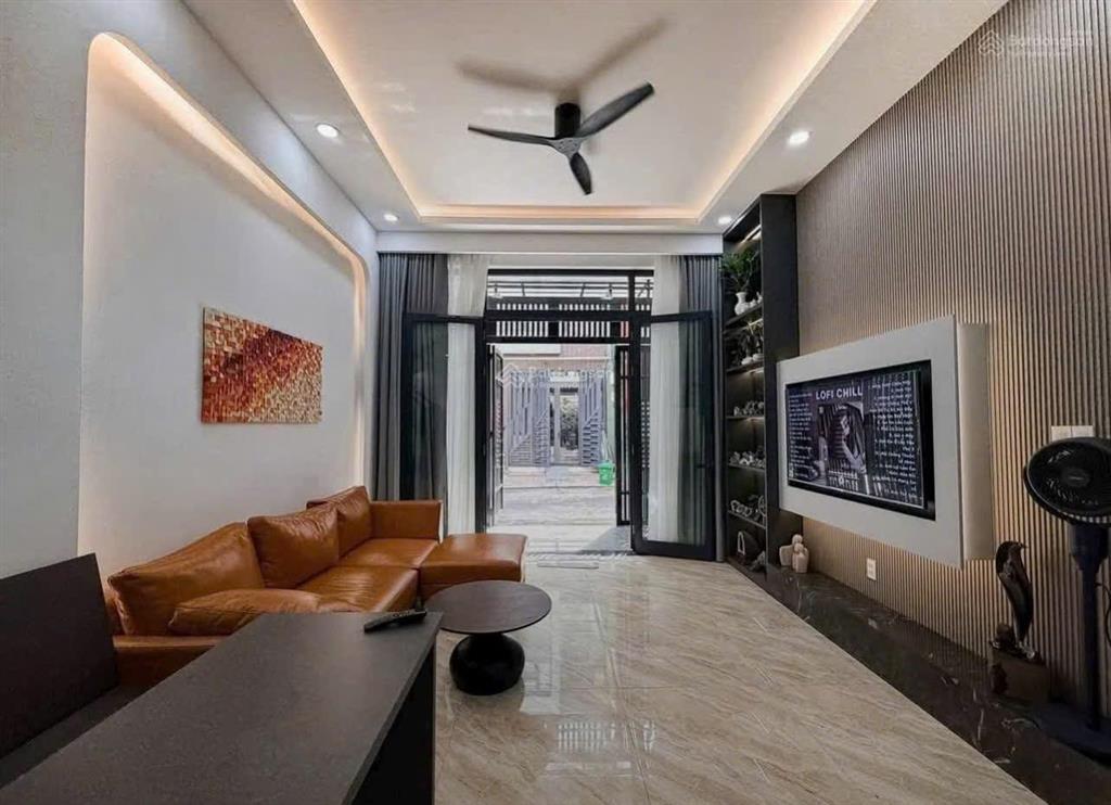 [3tỷ050] một căn duy nhất giá mềm để đầu tư đường linh trung, thủ đức  73,5m2, sẵn hđ thuê 18tr/th