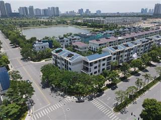 Chính chủ cần tiền bán căn lk đẹp nhất h11 starlake giá chỉ 55 tỷ. full nội thất sẵn sổ đỏ giao dic