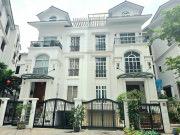 Chủ nhà cần bán nhanh căn bt tây hồ resident võ chí công dt 135m2 2 mặt tiên giá chỉ 350tr/m2.