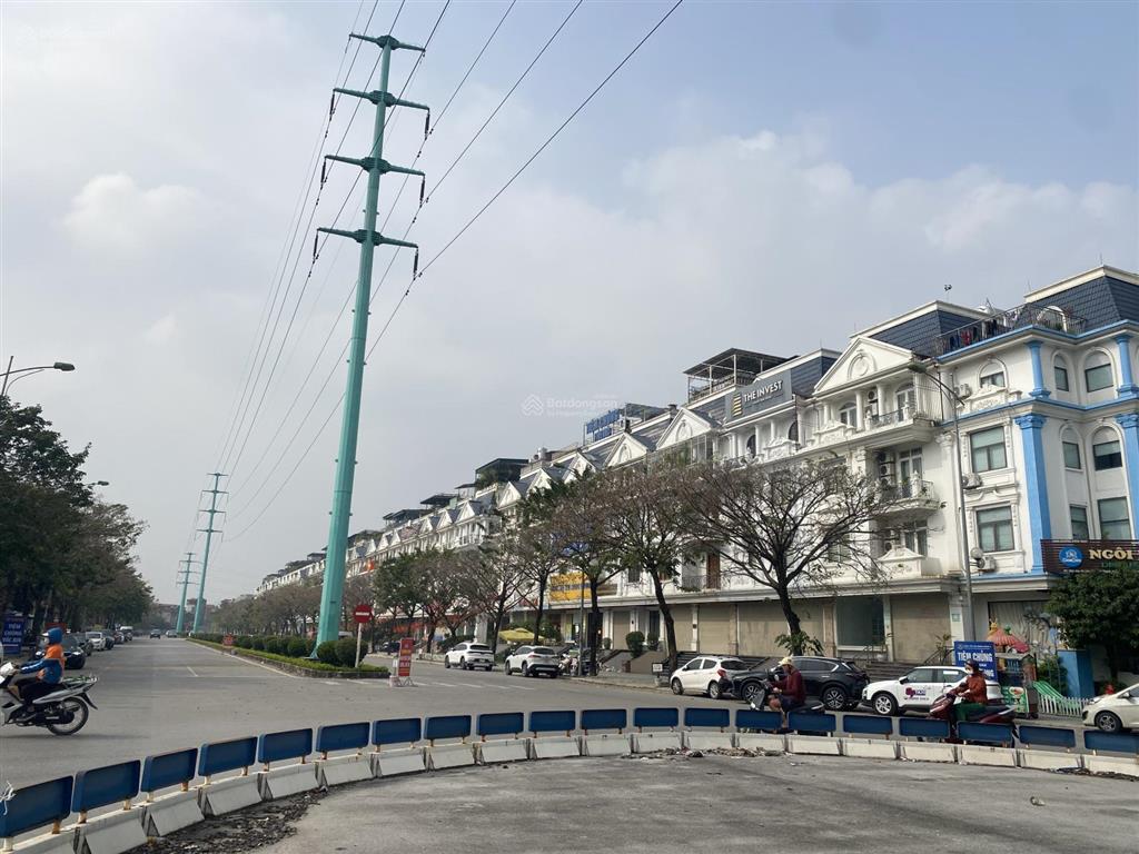 Mới ra chính chủ cần tiền bán nhanh liền kề maison dupacr thành phố giao lưu  120m2  48 tỷ