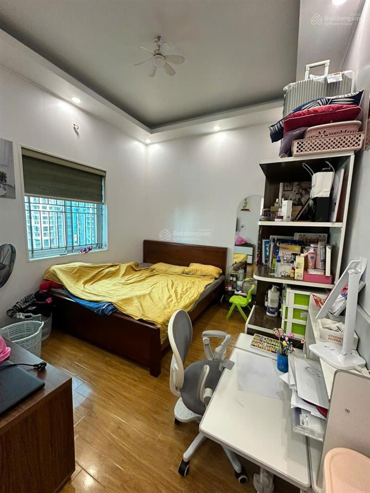 Cần bán nhanh chcc b6a 60m nam trung yên yên hòa cầu giấy hn