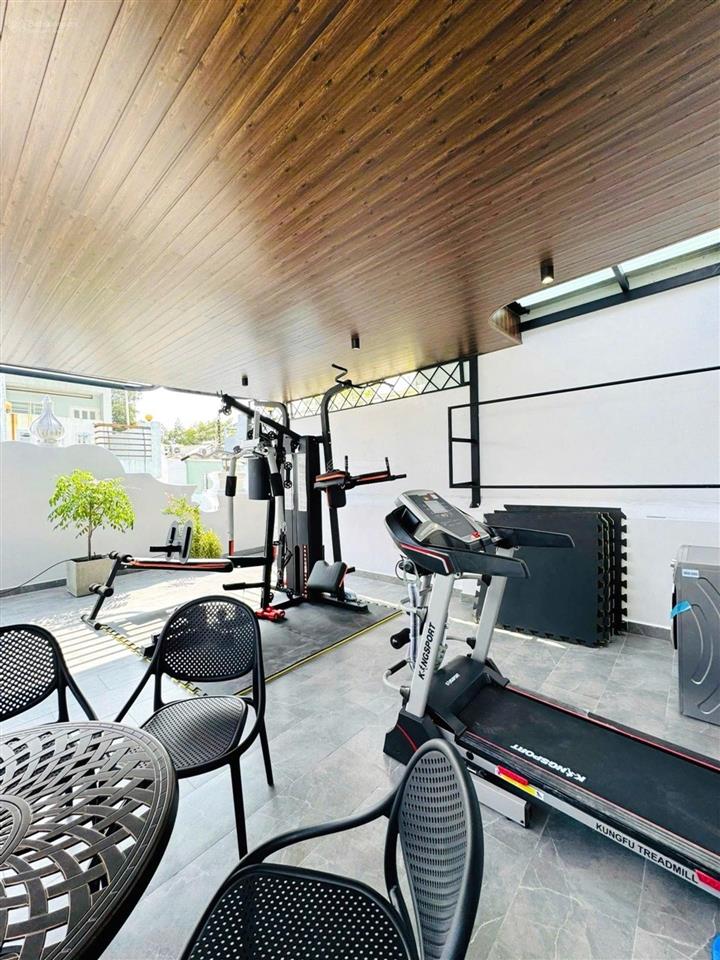 Bán nhà phố tại vĩnh viễn q10, 24,8 tỷ, 104m2, 11pn, nhiều tiện ích đẹp xuất sắc, dòng tiền 100tr.