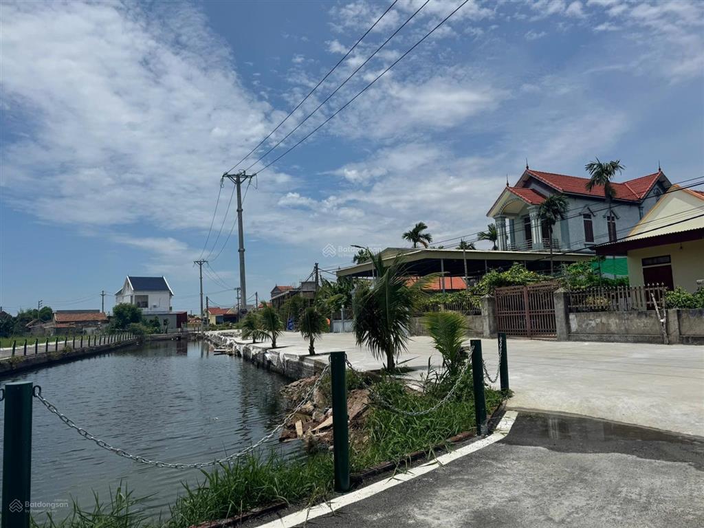 Vay bank cần cắt lỗ lô đất biển thịnh long, nam định. xây dòng tiền kinh doanh luôn. giá chỉ 1.4 ty