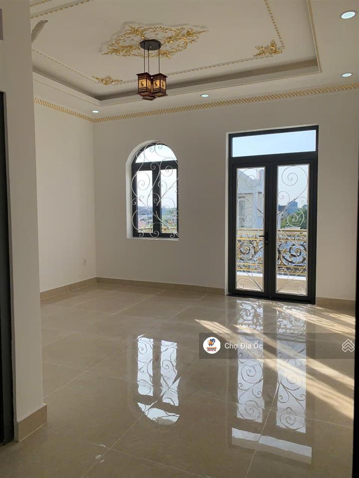 Bán nhà phố xây mới hoàn thiện 5x22m, 5pn 5wc mặt tiền đường xuân thới 10, xuân thới đông, hóc môn