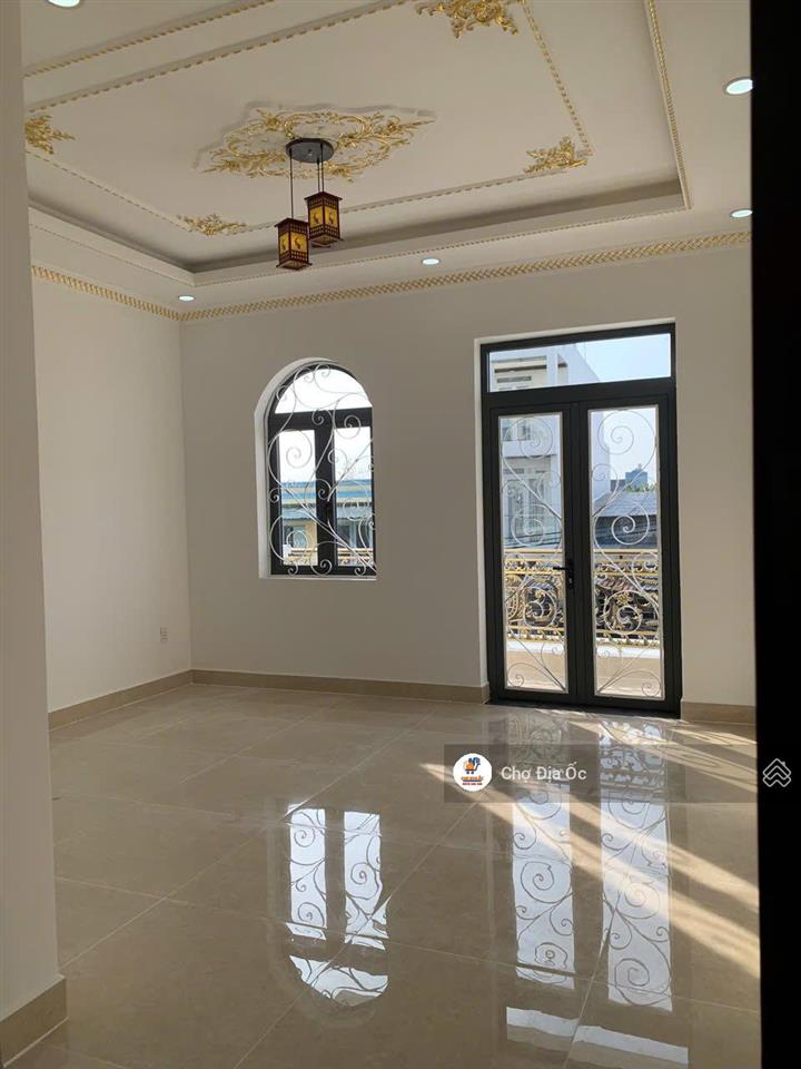 Bán nhà phố xây mới hoàn thiện 5x22m, 5pn 5wc mặt tiền đường xuân thới 10, xuân thới đông, hóc môn