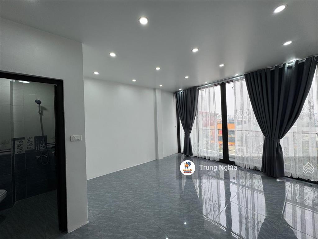Bán nhà 42m2 xây mới 7t  thang máy tại phố đại từ t