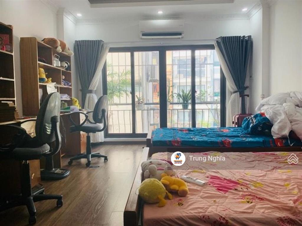 Bán nhà riêng tại đại từ 40 m2  5 tầng full nội thất, giá chỉ 9 tỷ