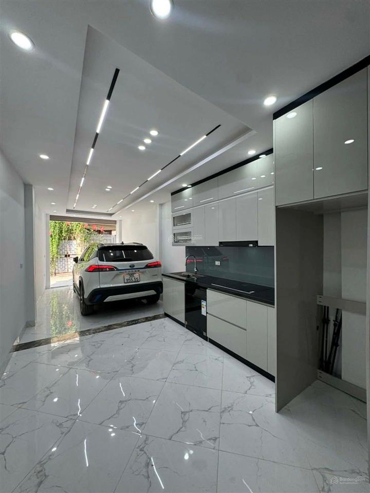 Bán nhà riêng tại hoàng liệt, 12,4 tỷ, 40m2, 5 tầng thang máy, pháp lý đầy đủ