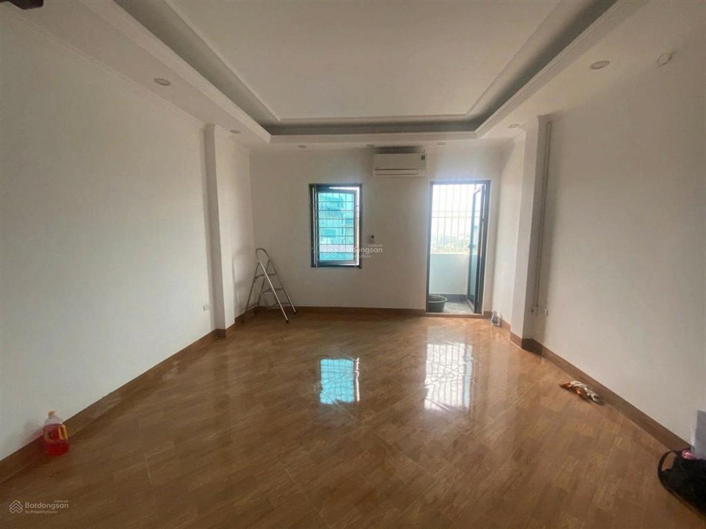 Bán nr 31m2 đẹp, 7 tầng thang máy tại kim giang siêu hot giá chỉ 12 tỷ