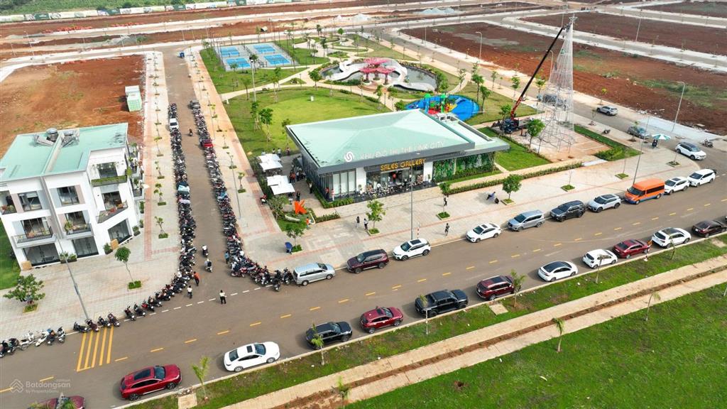 Đất nền cửa ngõ sân bay ,kết nối sân bay long thành và các tuyến đường cao tốc 0989 379 ***