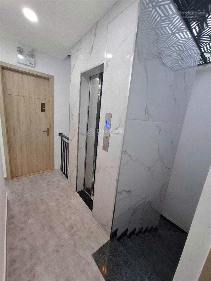 Giảm mạnh chỉ tỷ nhỉnh 15t sở hữu nhà hxh chdv 5 tầng 16 chdv full nội thất có thang máy nguồn thu