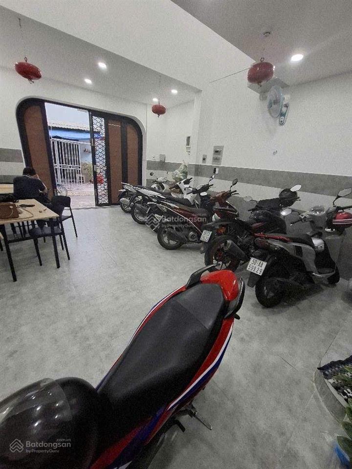 Giảm mạnh chỉ tỷ nhỉnh 15t sở hữu nhà hxh chdv 5 tầng 16 chdv full nội thất có thang máy nguồn thu