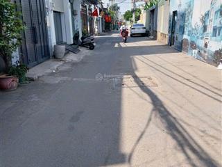 Bán nhà cũ hxh 2 tầng hơn 75m2 gpxd 6 lầu tiện xây mới