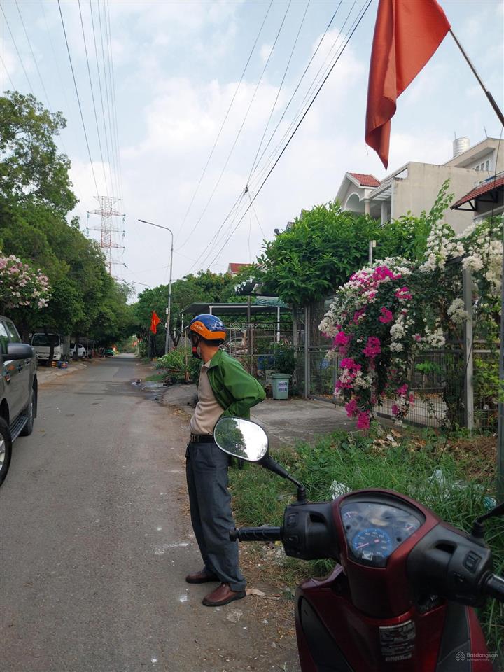 Người nhà cần bán lô đất khu dân cư phú nhuận ngay lê thị riêng thoáng mát