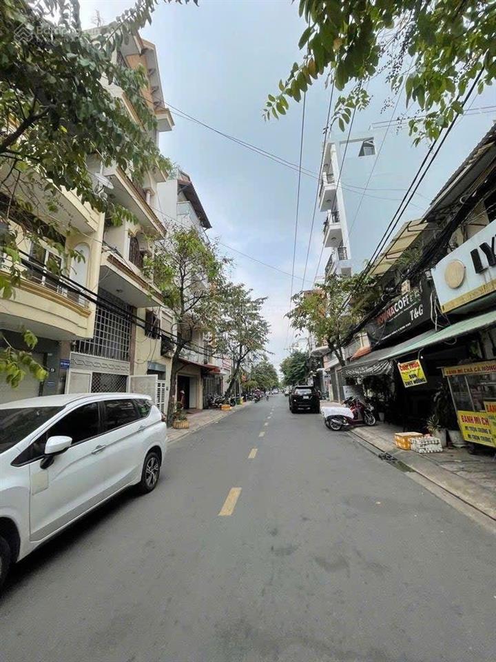 Tòa nhà tân bình ngay etown 7 tầng 40 căn hộ khép kín cho thuê nhà có thang máy mua sẵn dòng tiền