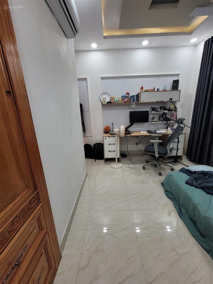 Nhà phân lô đồng bộ 5 tầng hxh ngủ nhà 4pn khép kín khu nhà đẹp gần mặt tiền sầm uất