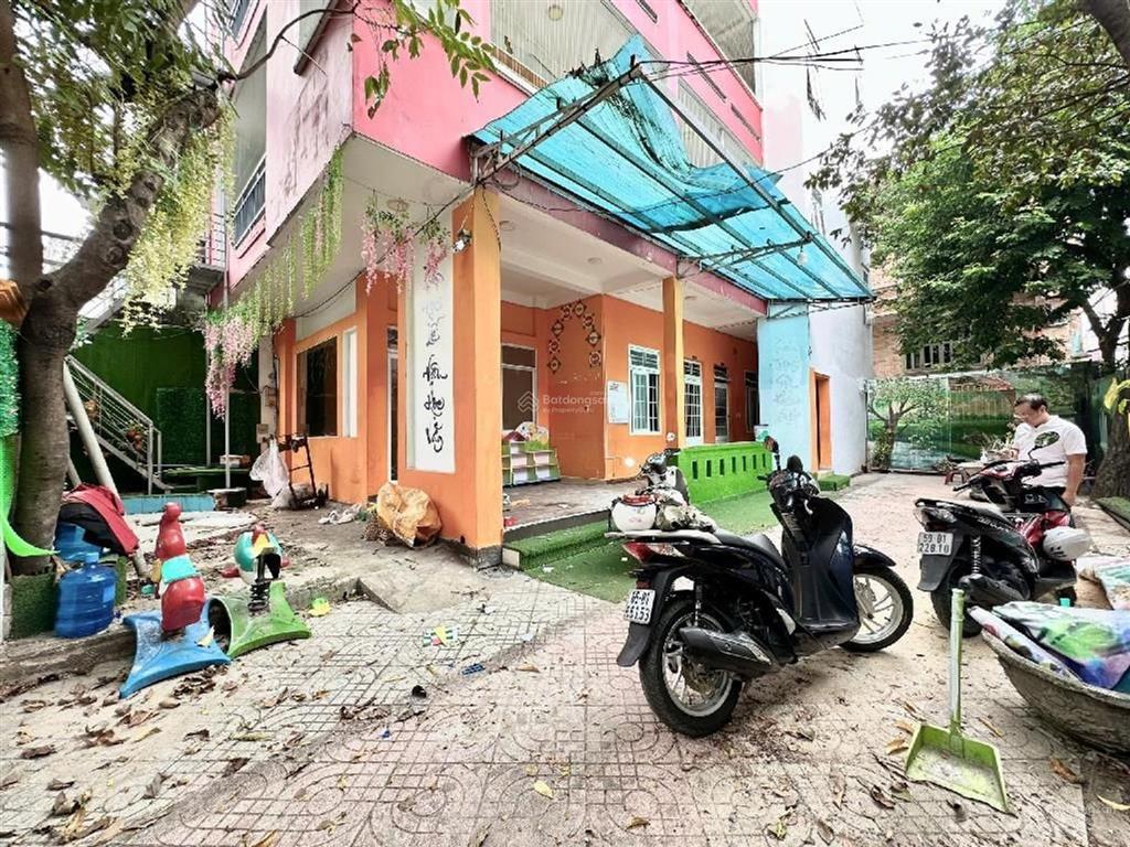 Giảm mạnh 9 tỷ cần bán nhanh tài sản chính chủ lâu năm gần 500m2 gia đình ngộp cần bán gấ
