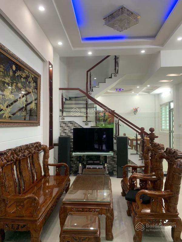 Chủ giảm ngay 600 triệu nhà lô góc đẹp thoáng mát 4pn hẻm xe hơi ngủ nhà tiện ích khu vực