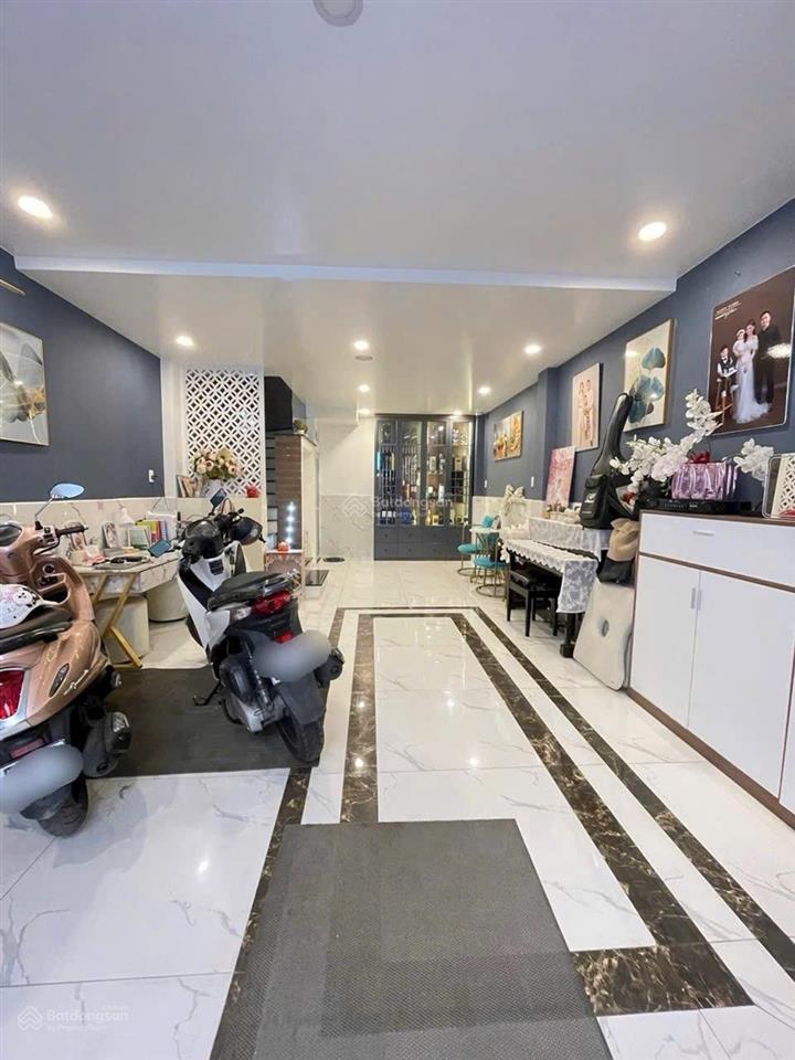 Nhà đẹp vị trí đẹp 5 tầng 4pn nhà thiết kế xinh chủ cần thanh khoản ngân hàng, giảm mạnh bán gấp