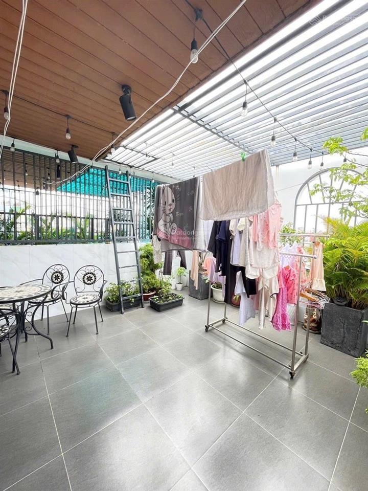 Nhà đẹp vị trí đẹp 5 tầng 4pn nhà thiết kế xinh chủ cần thanh khoản ngân hàng, giảm mạnh bán gấp