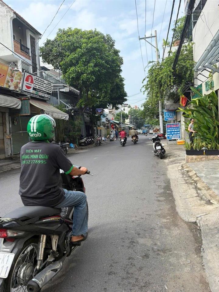 Nhà đẹp vị trí đẹp 5 tầng 4pn nhà thiết kế xinh chủ cần thanh khoản ngân hàng, giảm mạnh bán gấp