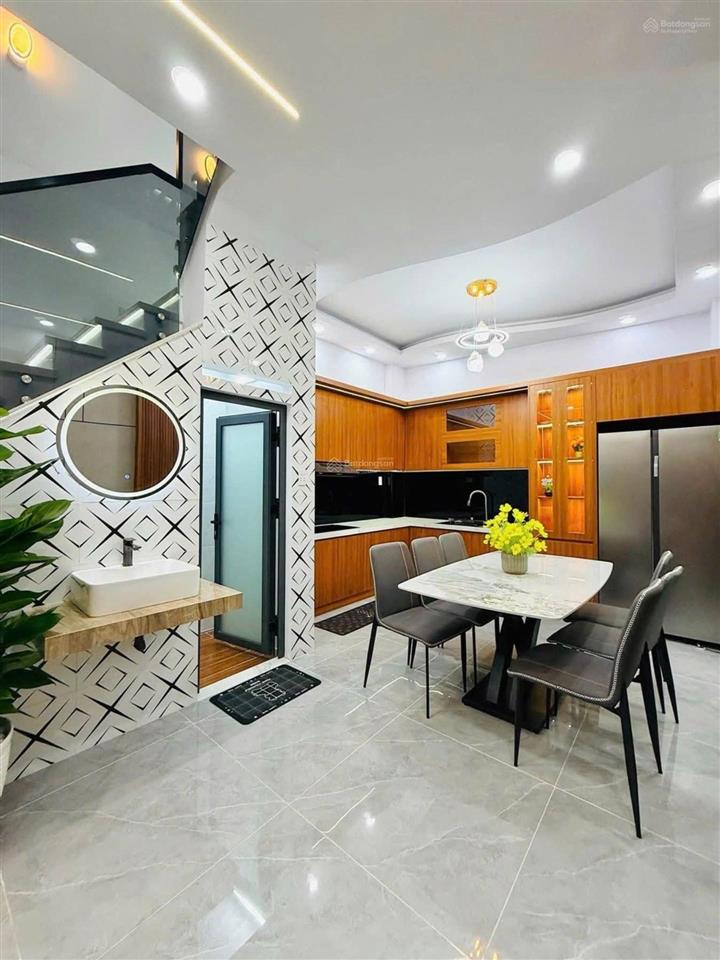 5 tầng hxh thông thoáng sát mặt tiền 4pn full nội thất mua dọn vào ở ngay