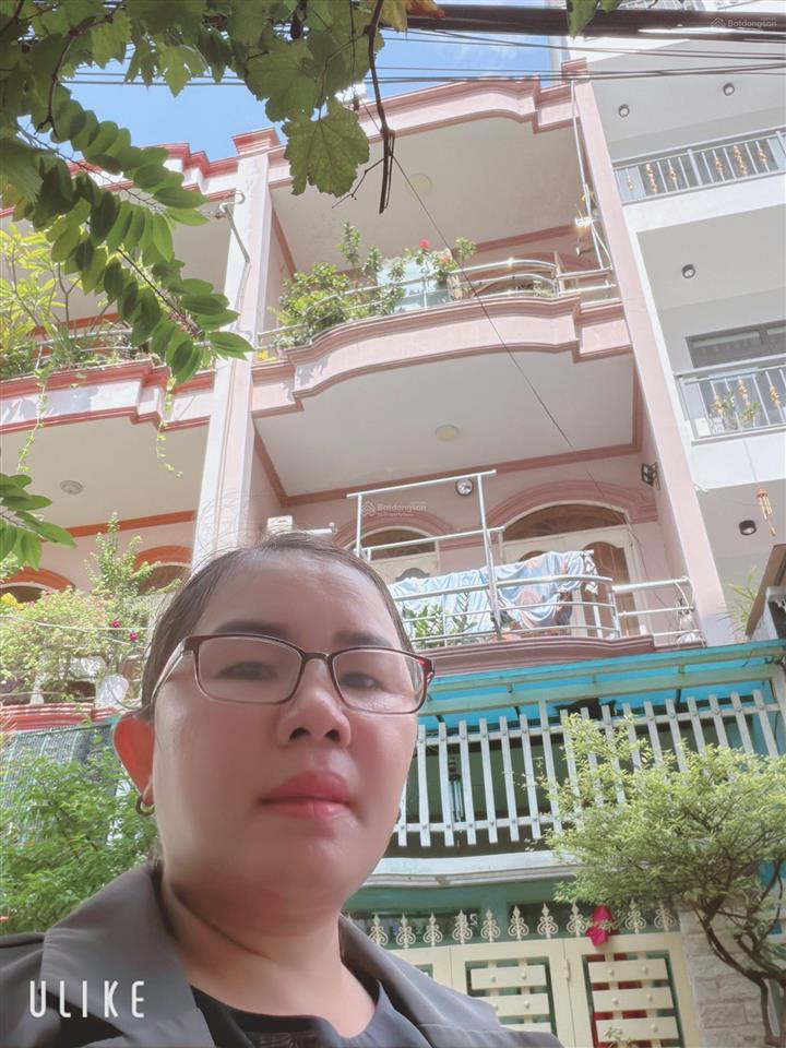 60m2, 3 tầng 4pn hxh thông khu nhà đẹp, an ninh, dân trí, chủ gấp giảm giá mạnh