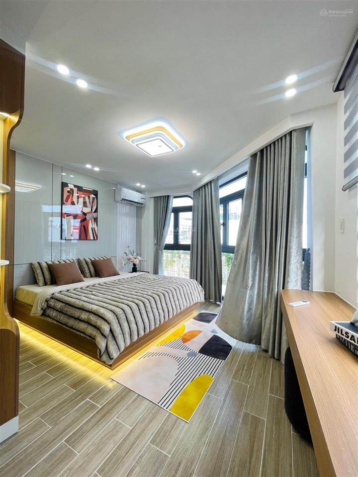 Lô góc 50m2 5 tầng đẹp hẻm xe hơi 4pn siêu đẹp ở, vị trí kinh doanh tuyệt vời
