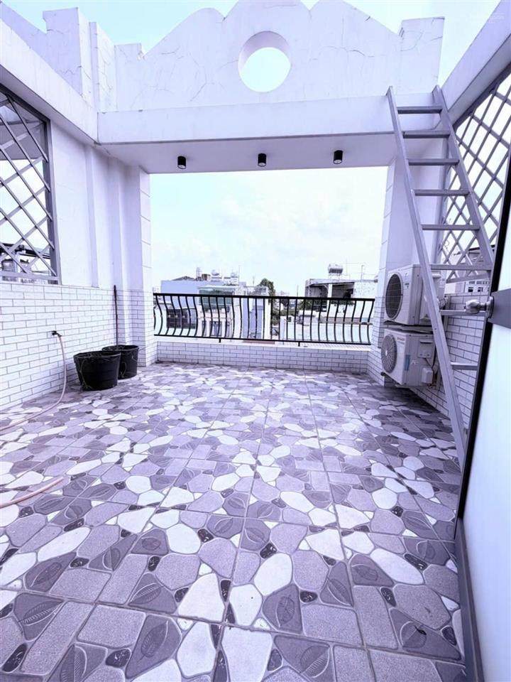 Nhà 4 tầng khu dân cư đồng bộ hẻm bự xe hơi ngủ nhà 4pn tiện ích xung quanh không thiếu gì