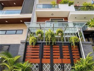Nhà đẹp 45m2 4 tầng 4pn vị trí đẹp sát mặt tiền xe tải sầm uất, tiện ích xung quanh không thiếu gì