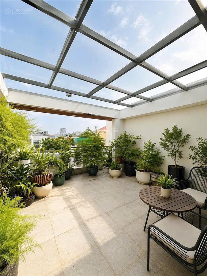 Nhà đẹp 45m2 4 tầng 4pn vị trí đẹp sát mặt tiền xe tải sầm uất, tiện ích xung quanh không thiếu gì