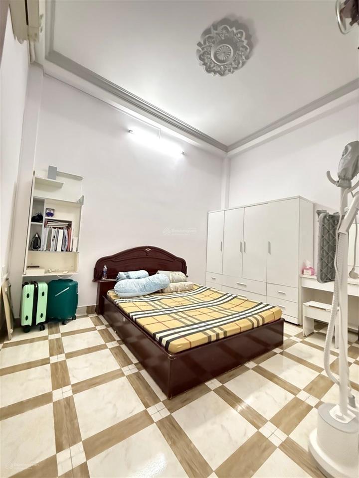 91m2 4 tầng 6 phòng ngủ khu dân cư nhà đẹp sát tân bình hẻm xe hơi