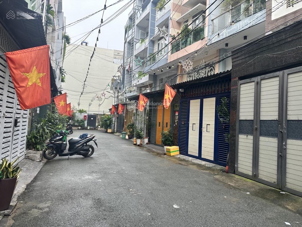 Hxh rộng quang trung, p8, gv gần emart, sân bay tsn,sân golf, 74m2,dtsd 300m2, 4*18,5m 5 tầng btct