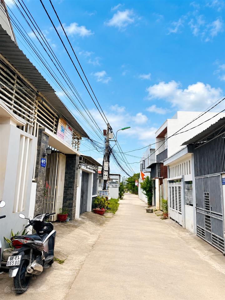 Nhà cấp 4 đường thượng móc, tây nha trang, gần đường d30 giai đoạn sau