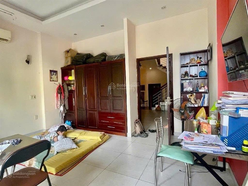 Cần bán gấp nhà 3.5 tầng hàn thuyên  112m2  ngang 5  giá tốt chỉ nhỉnh 11 tỷ