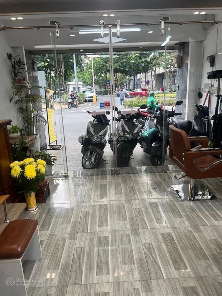 Giảm 500 triệu. bán nhà mặt tiền 4 tầng, 100m đến aeon mall cao lỗ, kd 40 triệu/tháng, quận 8