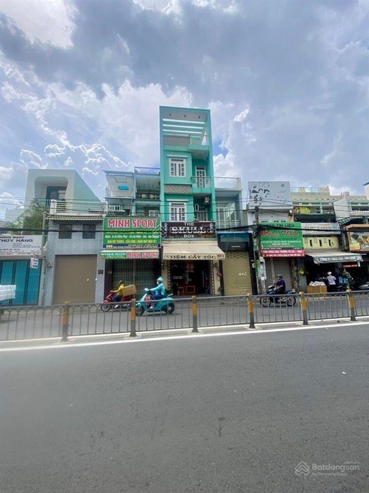 Mặt tiền hậu giang kinh doanh nhộn nhịp bán gấp hạ giá4 tầng btct chắc chắc dọn vào ở ngay