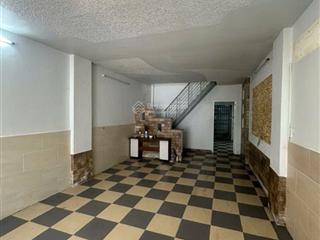 Mặt tiền kinh doanh cách đầm sen 5 phút di chuyển  2 tầng  62m2  chỉ hơn 6 tỷ đồng