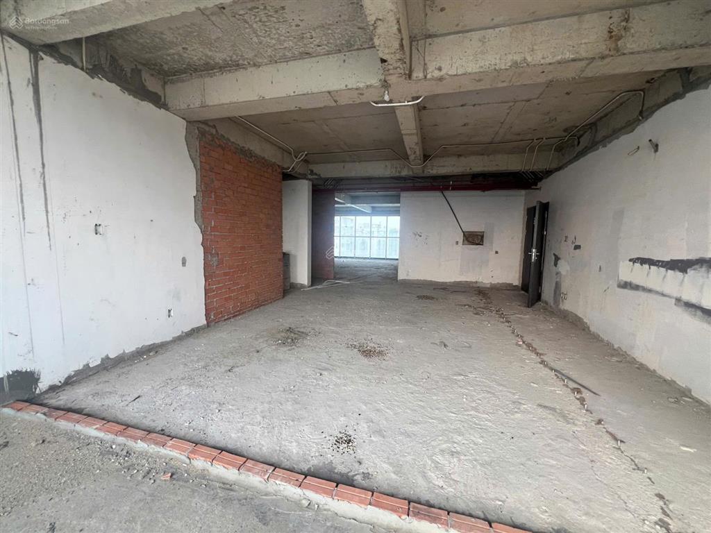 Bán căn pen chung cư petrovietnam landmark, dt 391m2, giá 16,5 tỷ