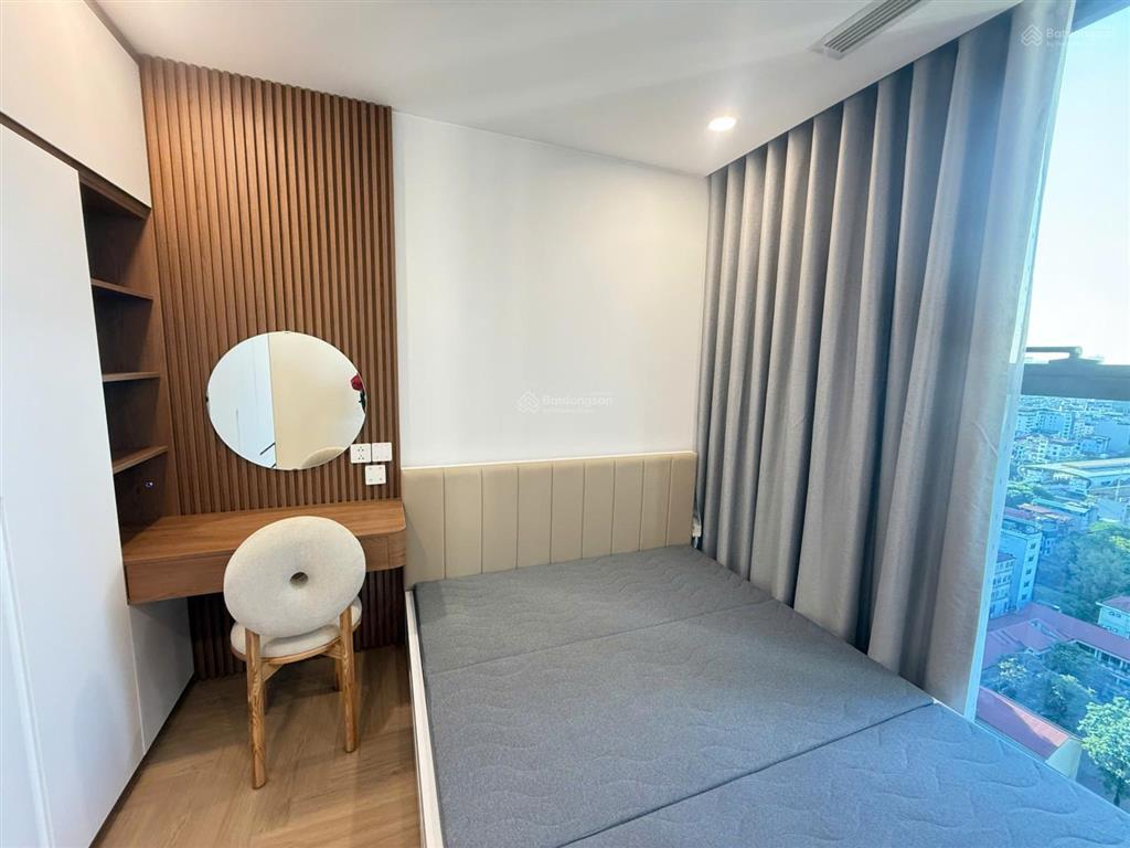 Bán cc cao cấp 90 đường láng tòa rox center/the ninety complex 70m tầng 19 giá 7.35 tỷ