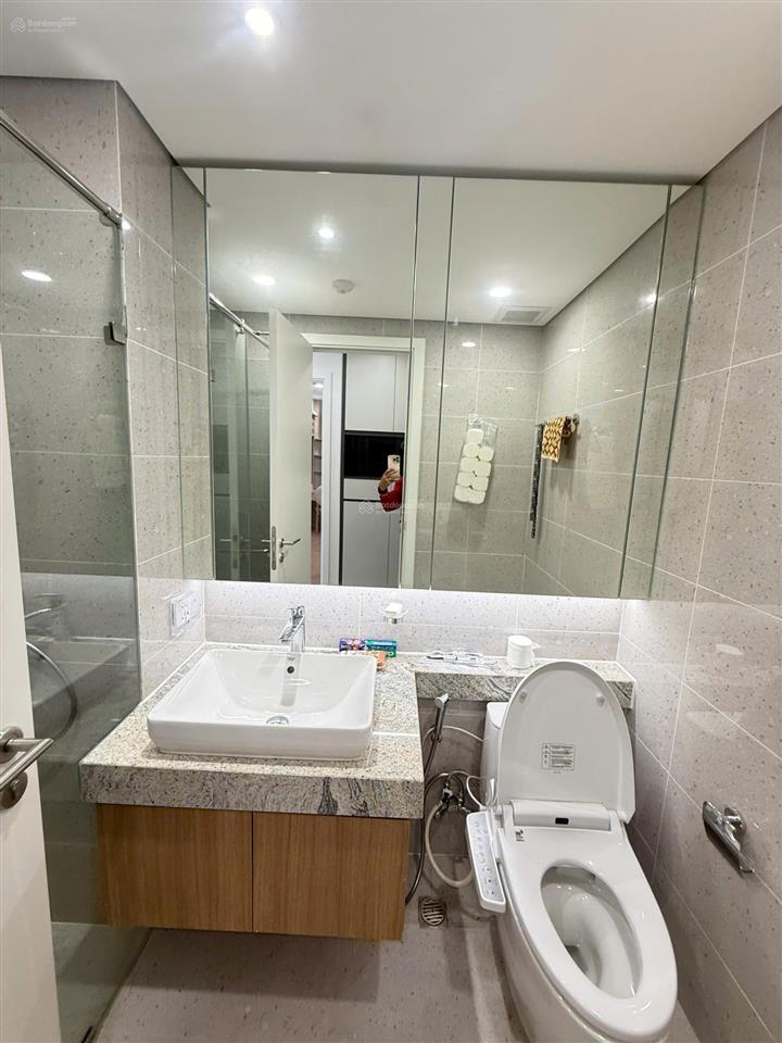 Bán cc cao cấp 90 đường láng tòa rox center/the ninety complex 70m tầng 19 giá 7.35 tỷ