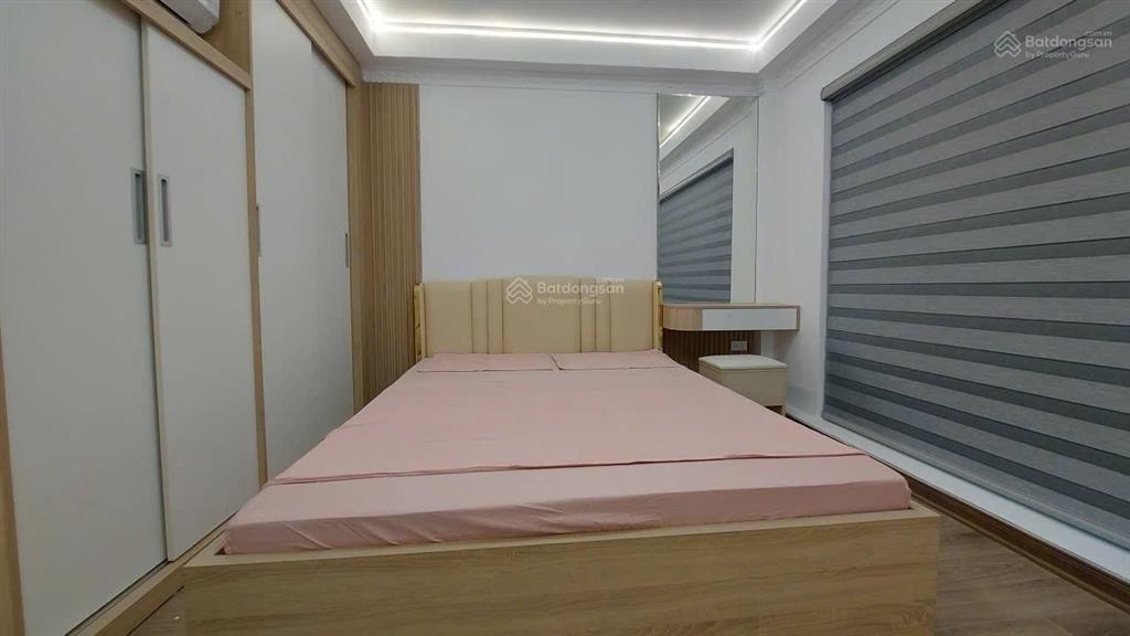 Bán nhà mới đẹp ở ngay phố bùi xương trạch dt 30m 6 tầng full nội thất giá chỉ 8,6 tỷ