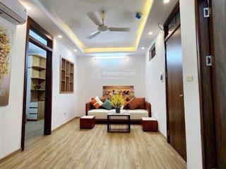 Chính chủ bán gấp căn hộ ccmn phố giáp nhất ,full nội thất ,thang máy dt 69m tầng 5 giá chỉ 3,4 tỷ