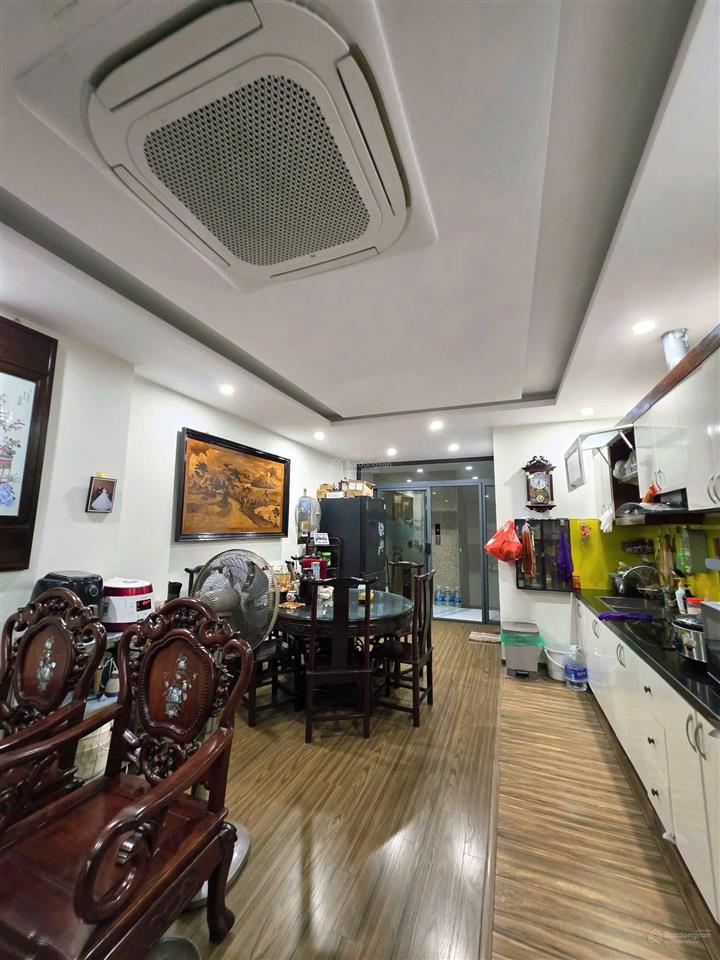 Bán nhà vương thừa vũ 50m2, 5 tầng thang máy, 2 thoáng, gần phố, nhà mới ở ngay giá 12 tỷ.