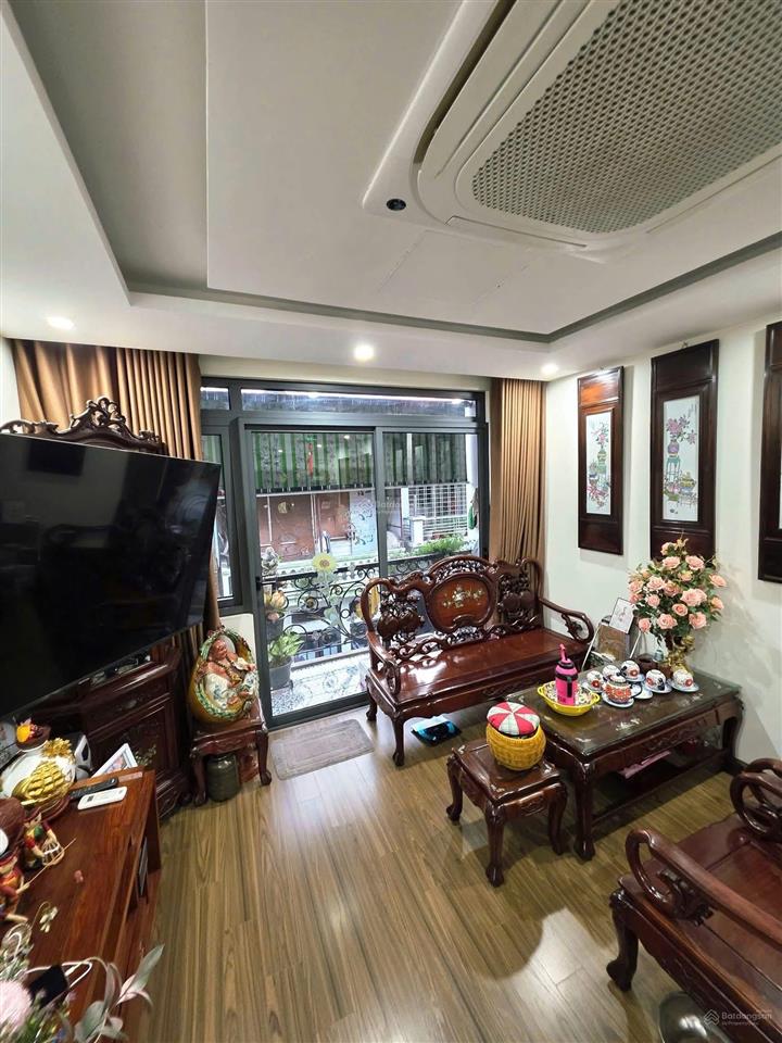 Bán nhà vương thừa vũ 50m2, 5 tầng thang máy, 2 thoáng, gần phố, nhà mới ở ngay giá 12 tỷ.