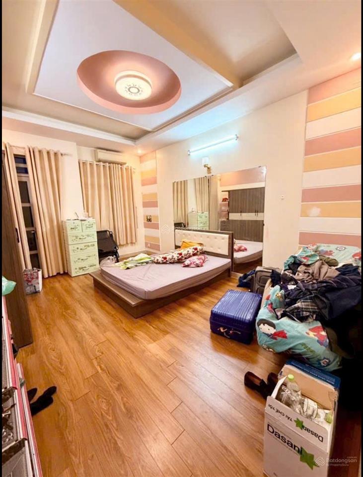 Mtkd quận 6  gần lý chiêu hoàng  đường 12m, 64m², 4 tầng  nhỉnh 10 tỷ.